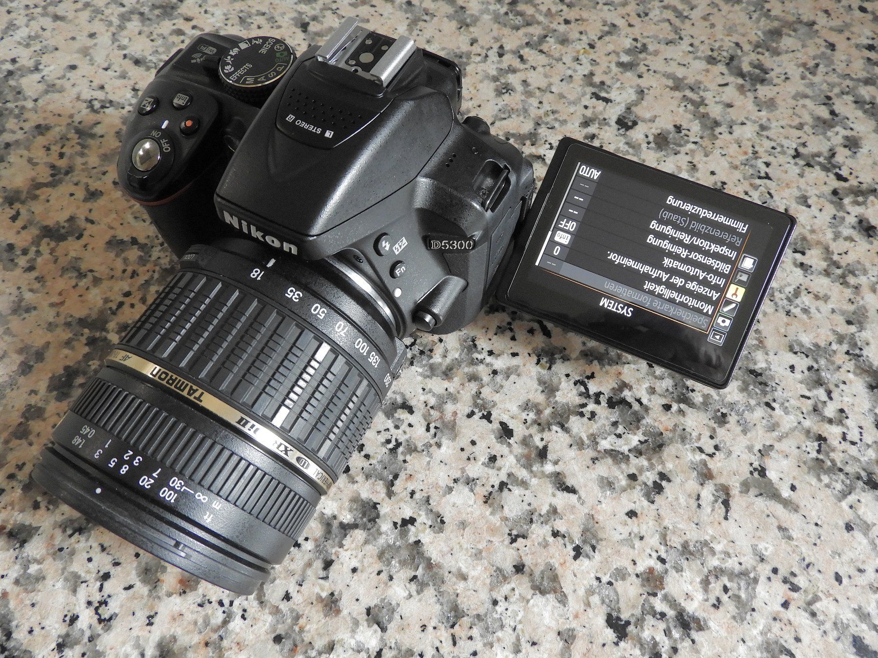 Nikon Kamera: NIKON D5300 mit Objektiv 18-200mm – Gebraucht aus Eglisau von EGLISAU1960 4