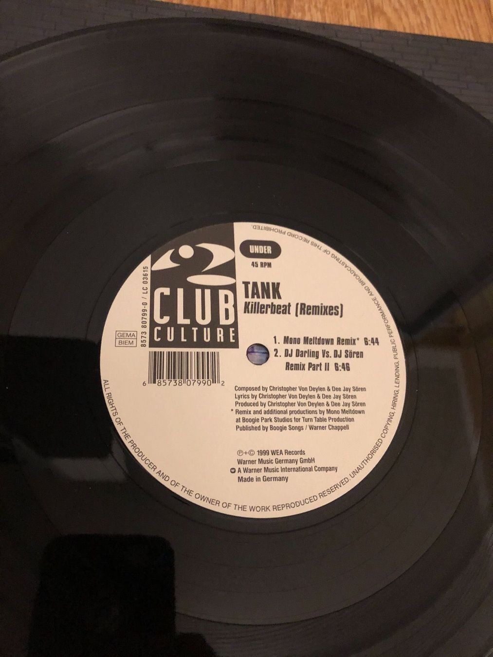 Dischi in vinile: Tank - Killerbeat 12“ – Usato da Schübelbach venduto da Klabauterli 2