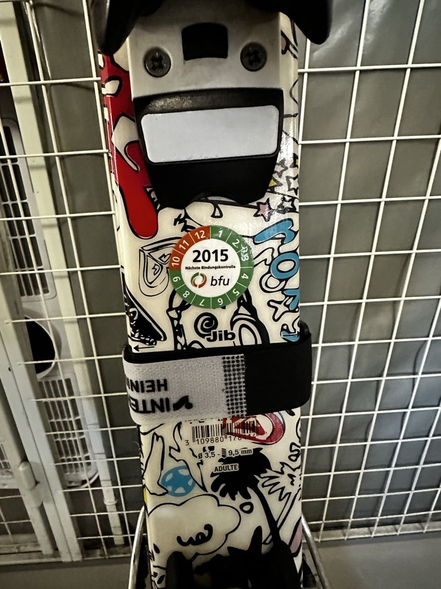 Roxy Skis: Roxy Freestyle-Ski (Frauen) – Gebraucht aus Lyss von REAL-R 2
