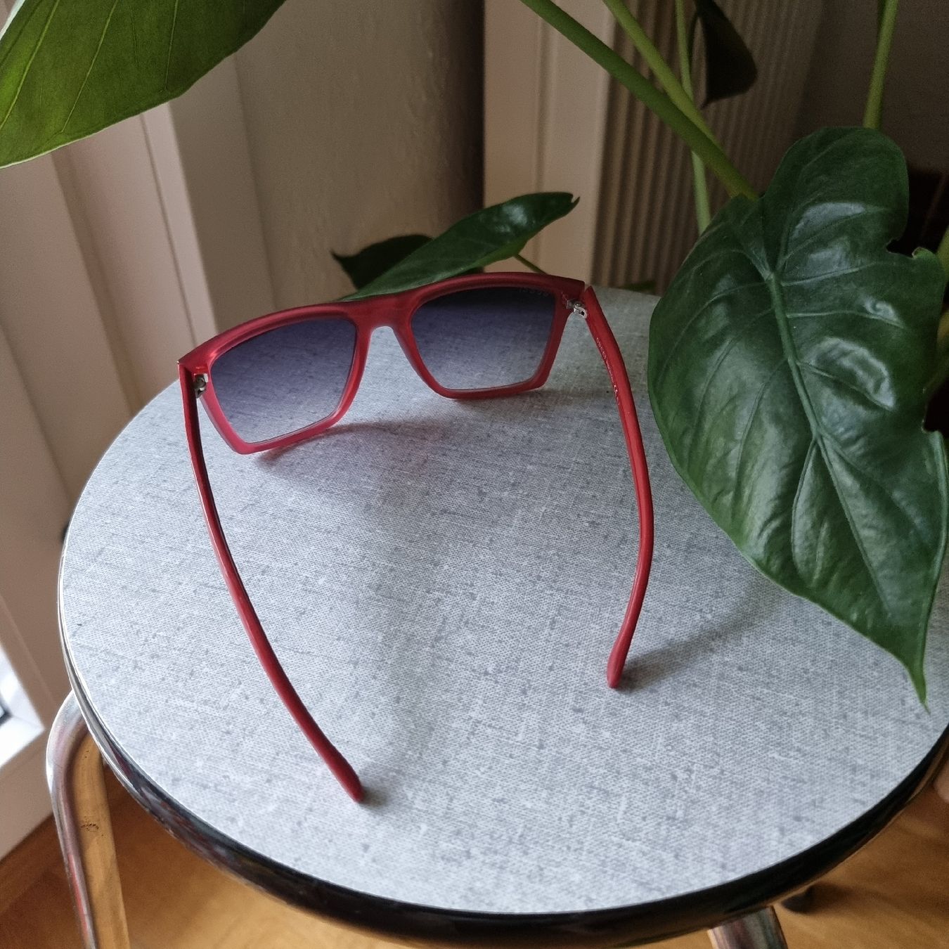 Gucci Occhiali & Lenti: Gucci Sonnenbrille Unisex – Nuovo e nell'imballaggio originale da Basel venduto da amr_jwy5 2