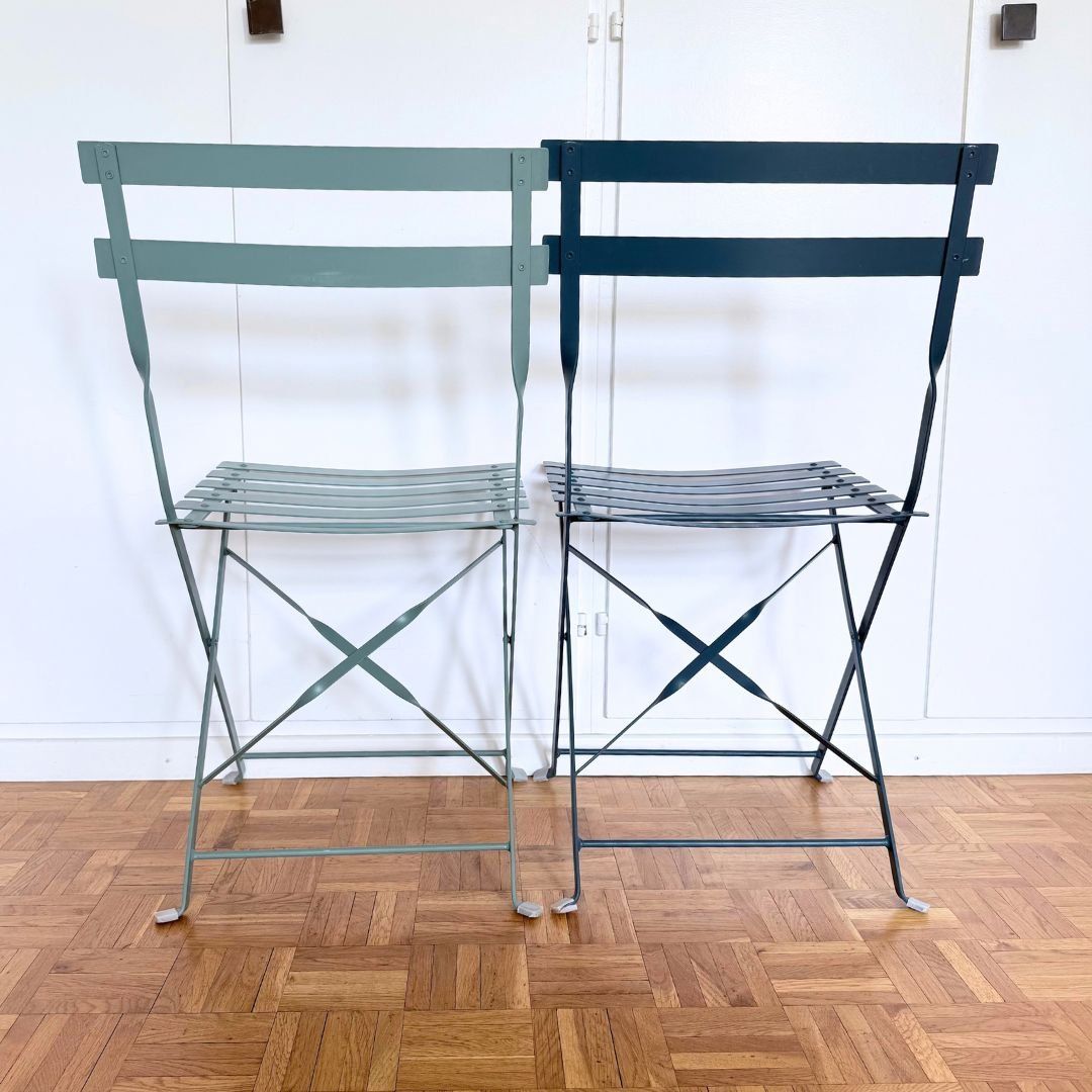 Stühle: Chaises pliables bleues & vertes x2 – Gebraucht aus Vevey von secondlifevevey 3