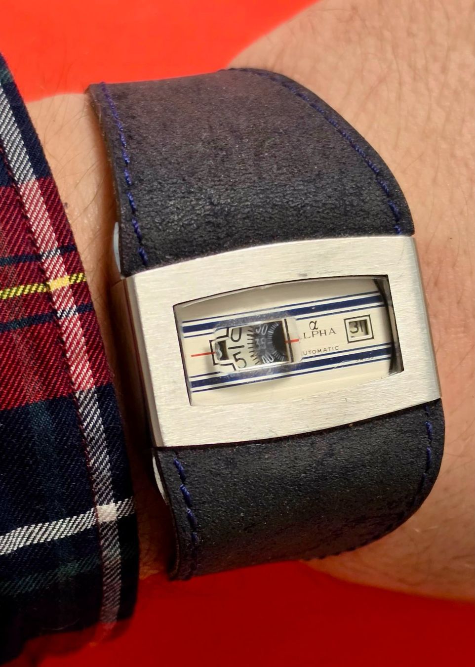 Omega Uhren: VINTAGE ALPHA JUMP HOURS AUTOMATIC MEGA RAR – Gebraucht aus Neftenbach von Taschen-Uhren