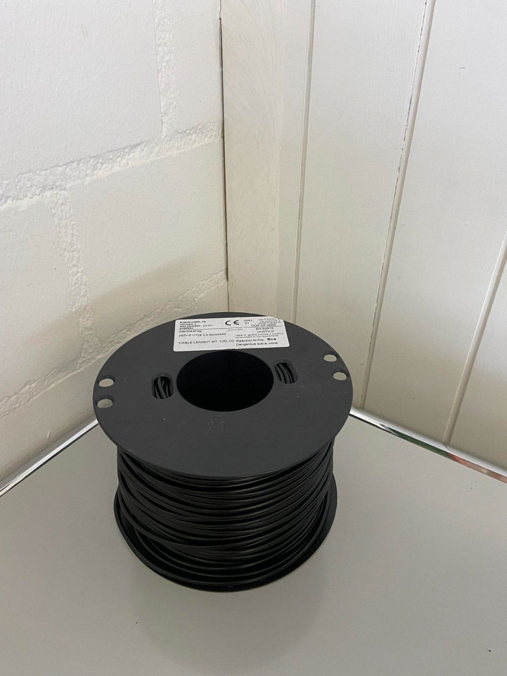 Cavi: Litze H07V-K 2,5mm2 schwarz flex. 100m – Nuovo e nell'imballaggio originale da Zwingen venduto da boehm-kabel 2