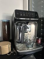 PHILIPS Series 3300 EP3347/90 - Kaffeevollautomat (Schwarz)