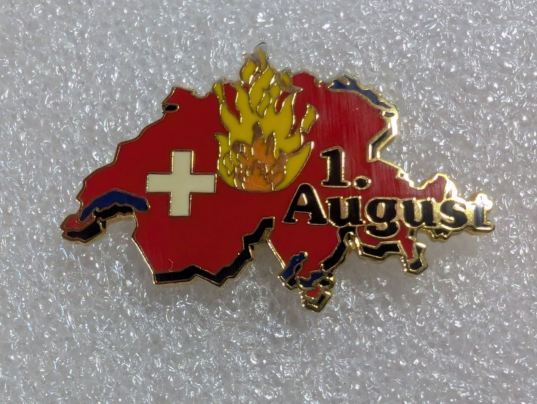 Plaketten & Abzeichen: Ansteckpin 249: 1. August – Gebraucht aus Oppligen von Pin-Fall-Shop