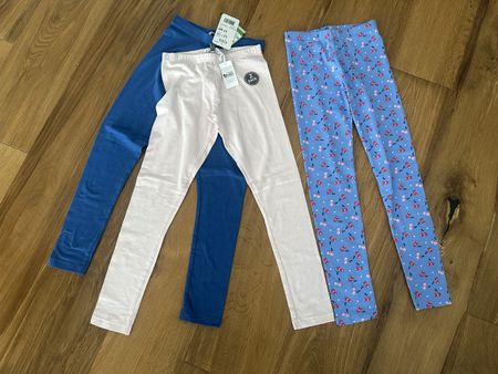 3 neue Mädchen Leggings Grösse 134 NEU🩷🩵💚