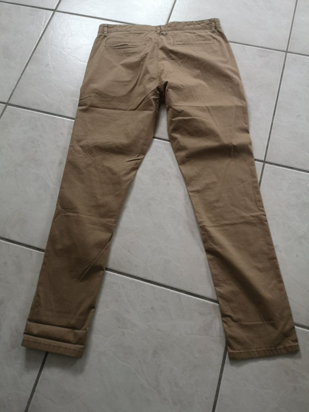 Hosen: Pantalon beige taille 44 – Gebraucht aus CORMINBOEUF von savaja 3