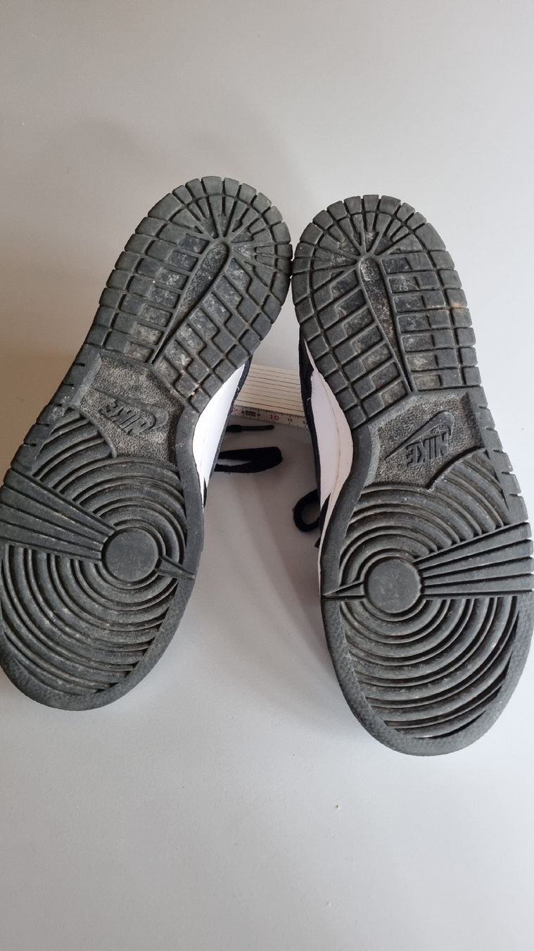 Nike Scarpe da uomo: Nike Dunk Low Panda, Grösse 39. Top Zustand! – Nuovo (secondo la descrizione) da Tägertschi venduto da Fank111 3