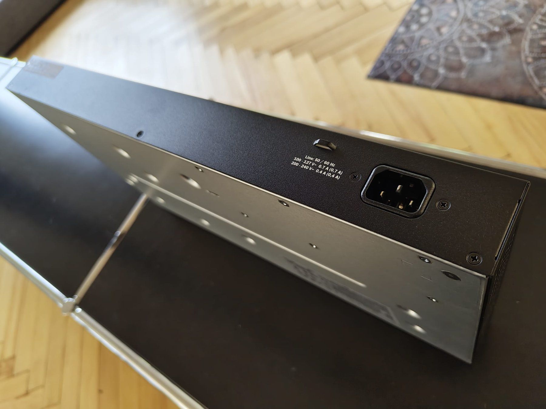 Hub & Switch: Aruba 2530-48 Switch (J9781A) – Nuovo (secondo la descrizione) da Rebstein venduto da All-IT 2
