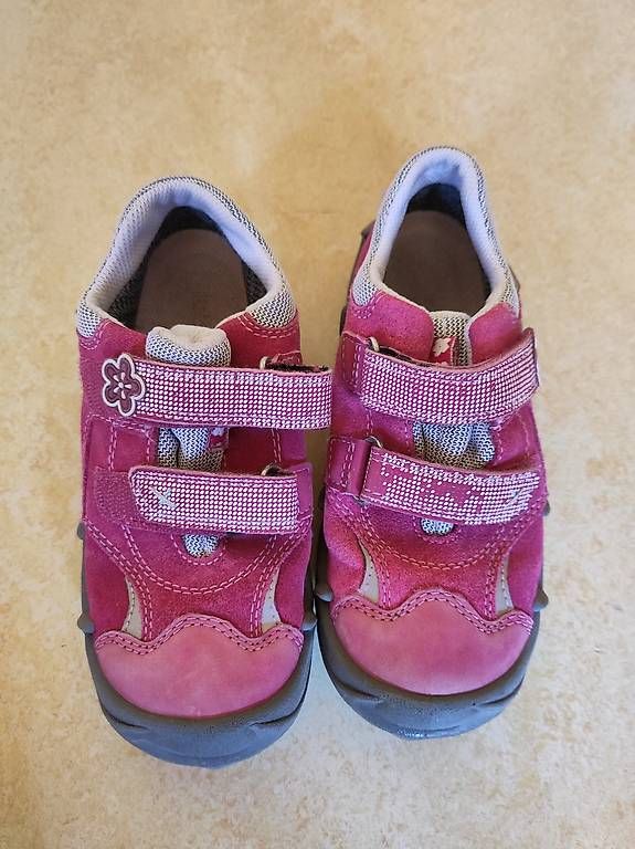 Chaussures filles: Schuhe Superfit Grösse 30 – D'occasion à Igis par Ricema