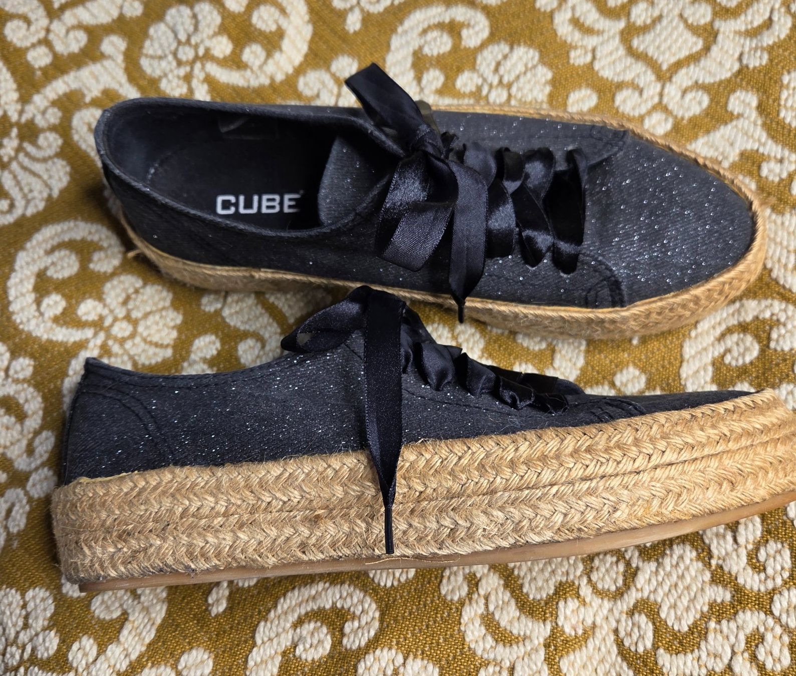Cube Damenschuhe: CUBE-Sneaker – Gebraucht aus Leissigen von ali_k9v8
