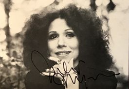 Julia Migenes Autogramm signiert Foto 10x15cm