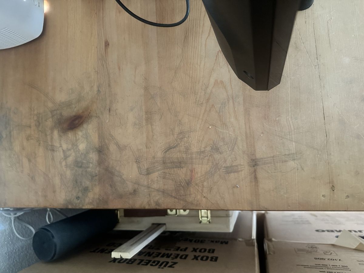 Kommoden: Massive antike Holzkommode, Arvenholz? – Gebraucht aus Zürich von Flokke33 5