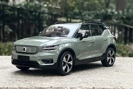 Volvo XC40 Recharge Phase I 2020-2022 Sage grün met. /