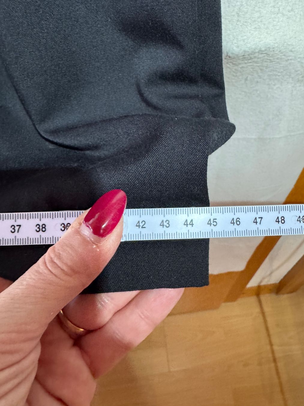 Vestiti: Schwarzes Etuikleid ca Gr. M – Usato da Grosswangen venduto da SALE_SALE_SALE 8