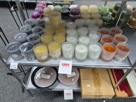 444 Posten Kerzen aus Liquidation