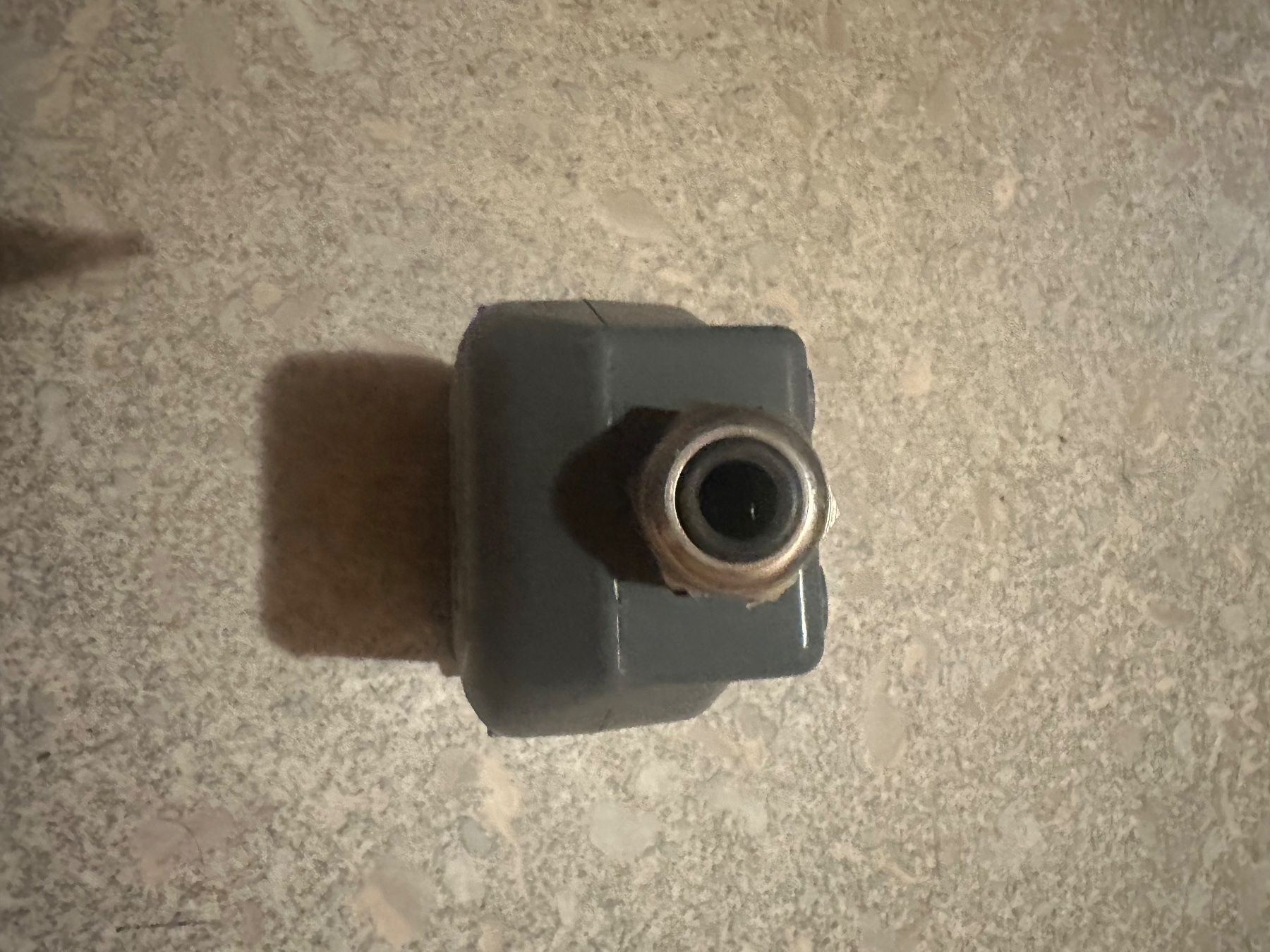 Spine: J25 /5 Polige Steckdose CMCWanddose Stromdose – Usato da Huttwil venduto da Bolpa 2