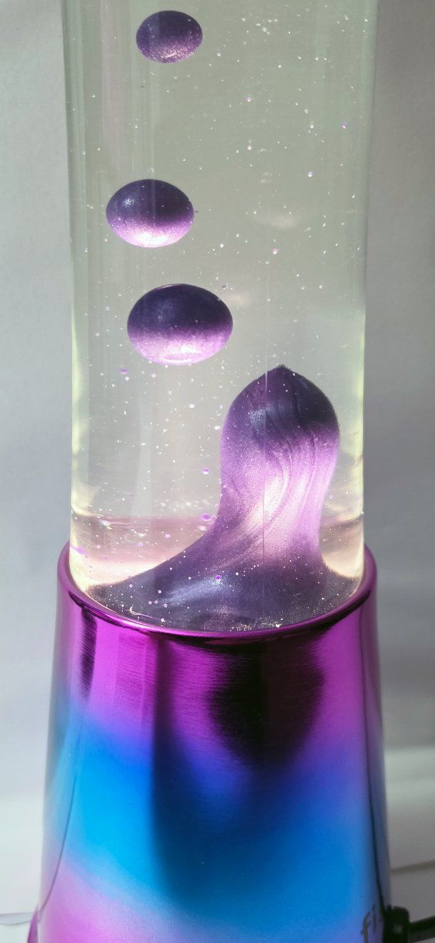 Lampade: Lavalampe Violett Metallic Style, Violett Metallic Lavafluid – Nuovo (secondo la descrizione) da Zürich venduto da Numark 4