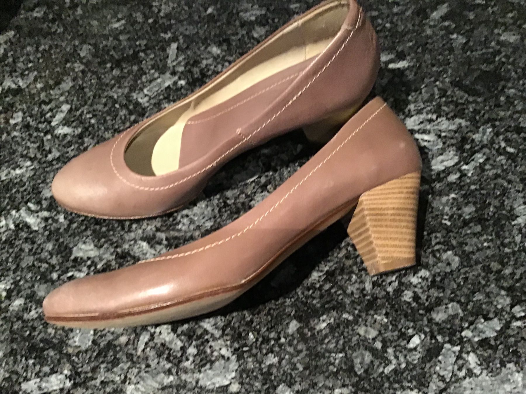 Roberto Santi Chaussures femmes: Pumps gr. 40 – D'occasion à St. Ursen par B1993