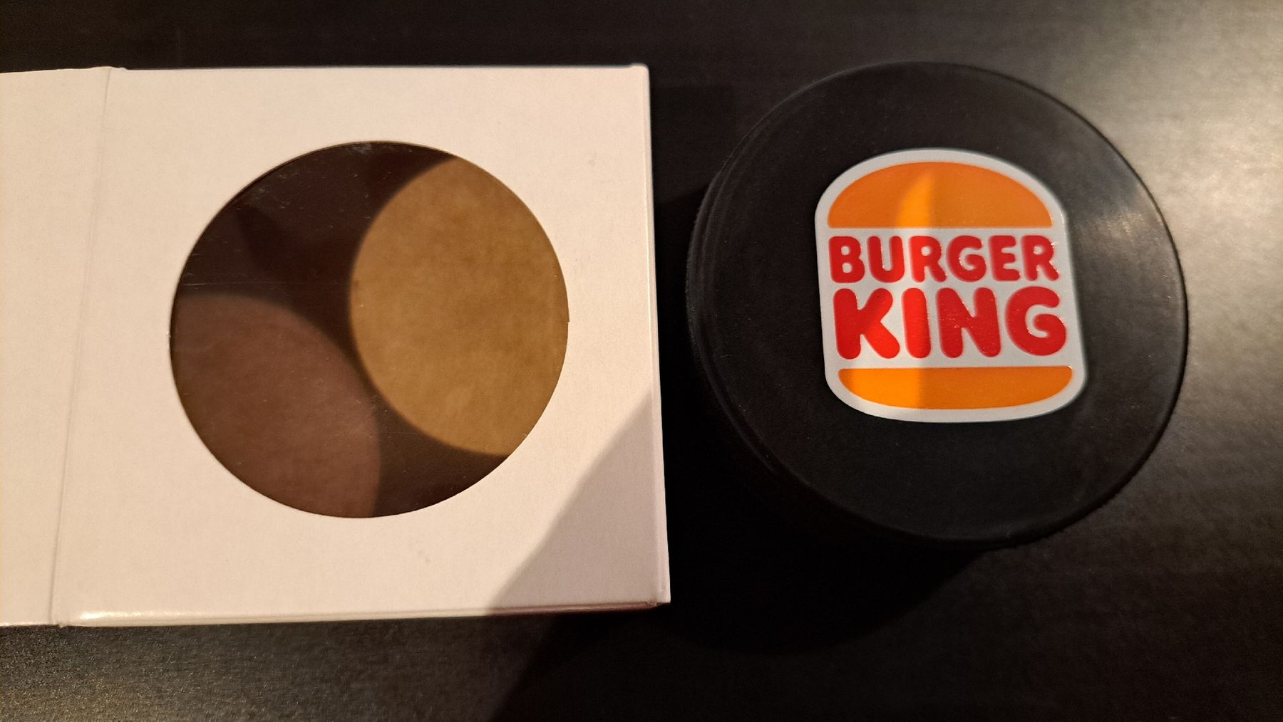 Tutte le decorazioni: Burger King Puck EHC Basel – Nuovo e nell'imballaggio originale da Oberwil BL venduto da Nisli99 1