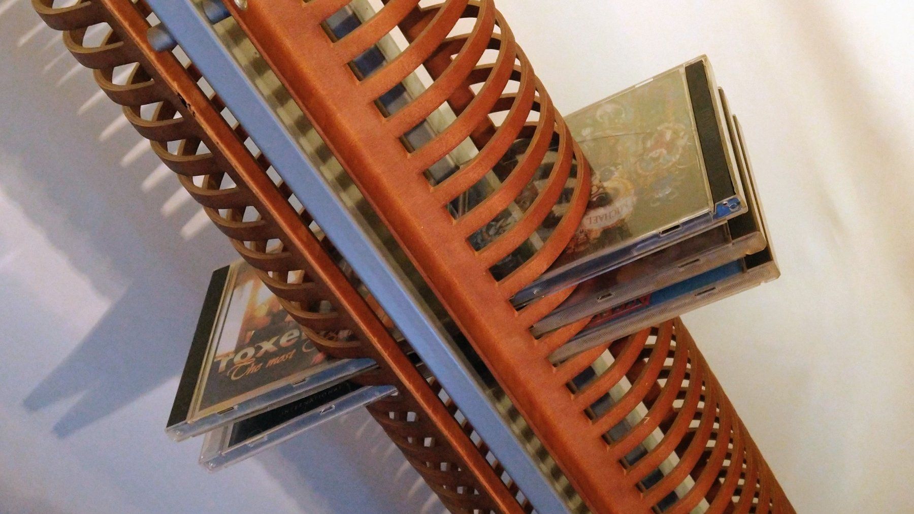 Racks & Cavalletti: CD Ständer für 120 CDs – Usato da Rüti ZH venduto da Prostias 3