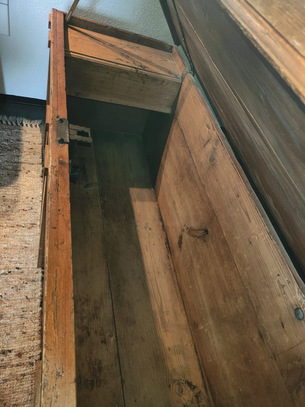 Cassapanche: Holztruhe antik – Usato da Zürich venduto da sel_wnt5 2