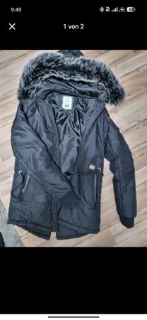 Winterjacke schwarz Grösse M guter Zustand