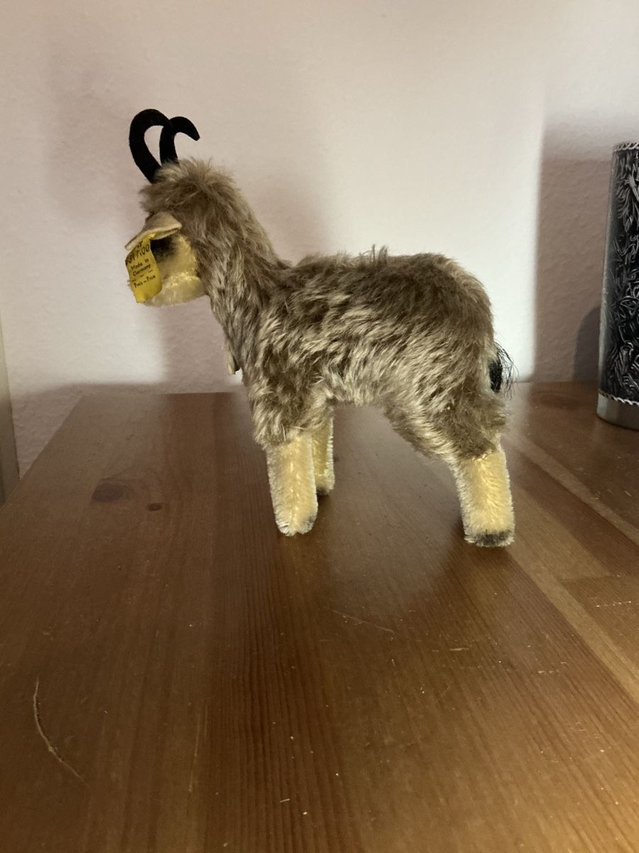 Steiff Giocattoli: Steiff Gemse 6317 – Usato da Basel venduto da S.Wehrli72 3