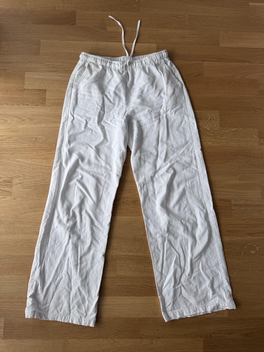 Stradivarius Pantaloni: Leinenhose Weiss, Gr. M – Usato da Aesch BL venduto da lau_8gnw