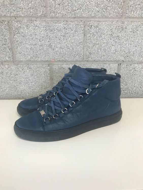 balenciaga arena mid