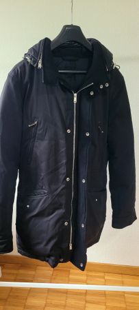 Winterjacke: Hugo Boss Daunenjacke, Grösse 54, Schwarz