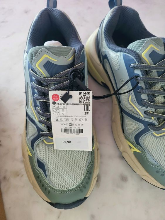 Sneakers da running donna nuovi di Zara numero 38 Kaufen auf Ricardo