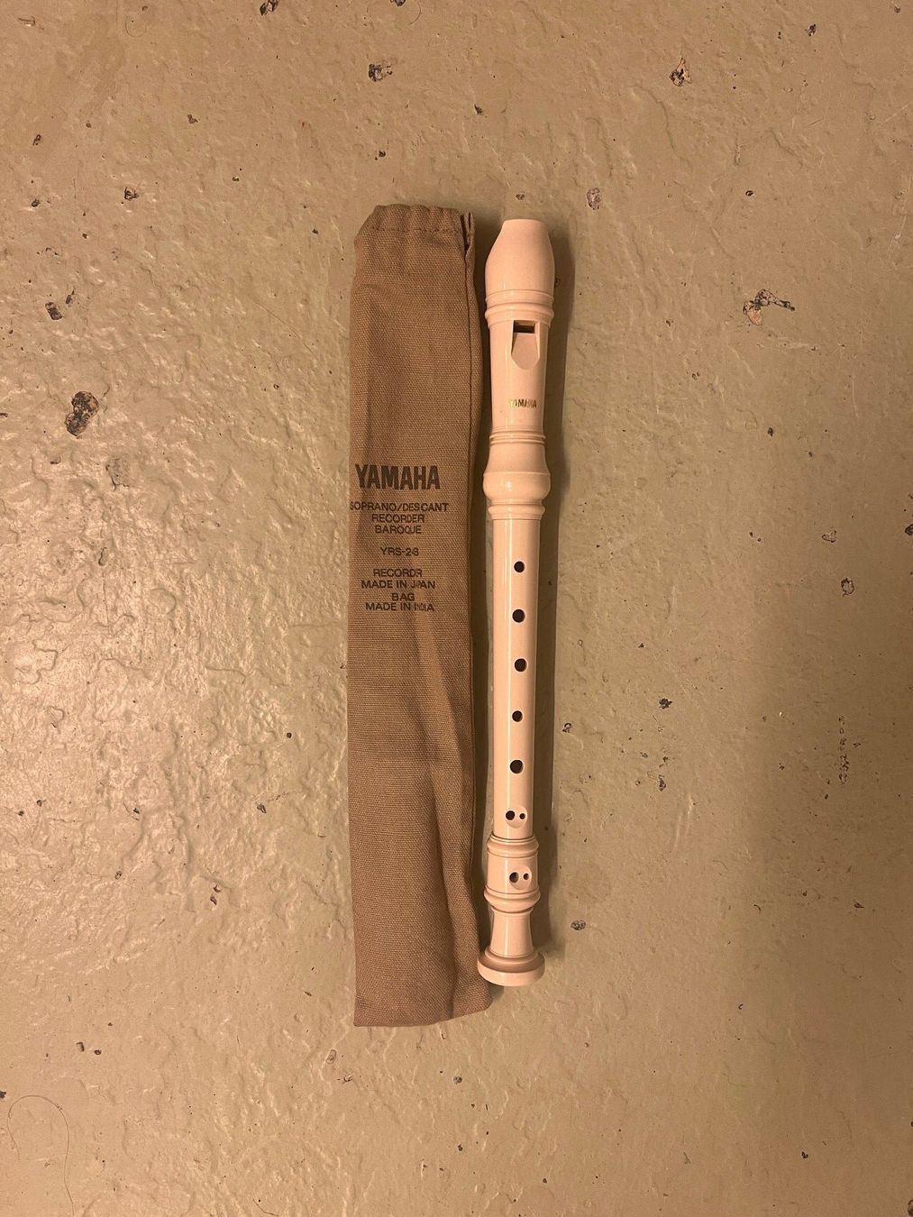 Yamaha Musikinstrumente: Flöte Kunststoﬀ Yamaha – Gebraucht aus Basel von qua_2s2c