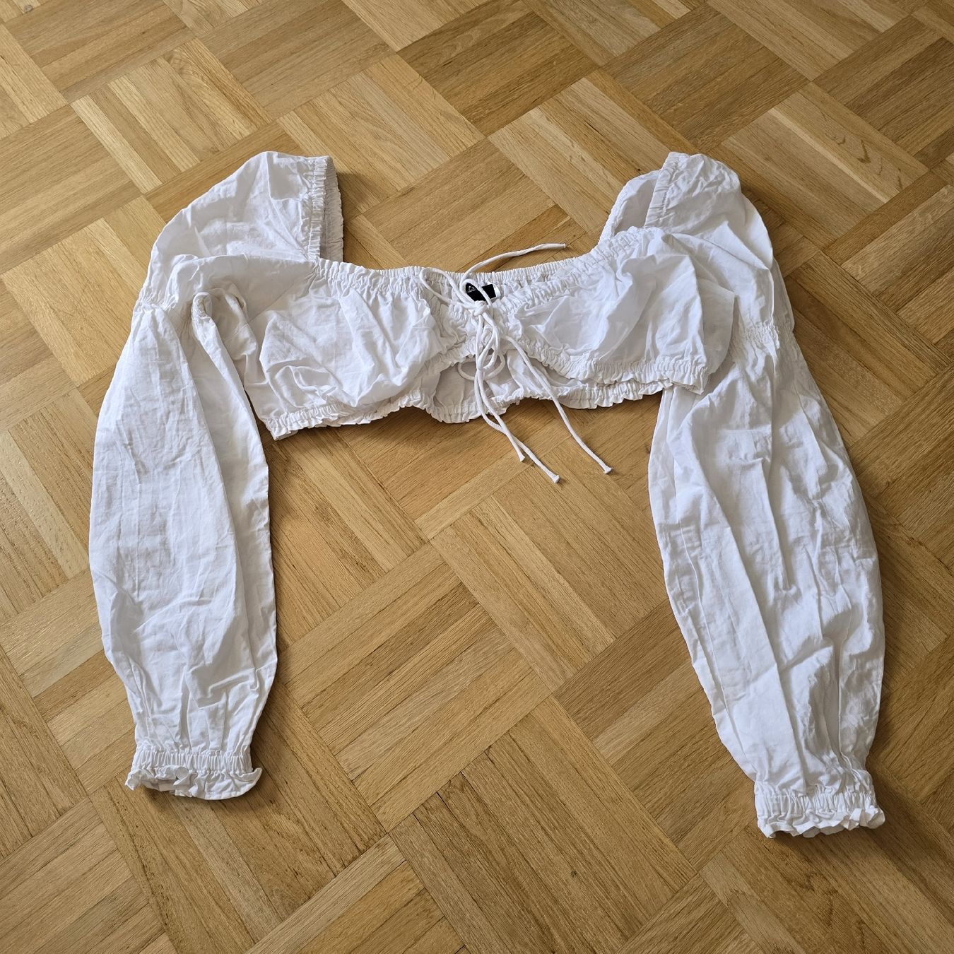 H&M Top: 3pcs H&M Summer Tops L – Usato da Basel venduto da DaniJohni 1