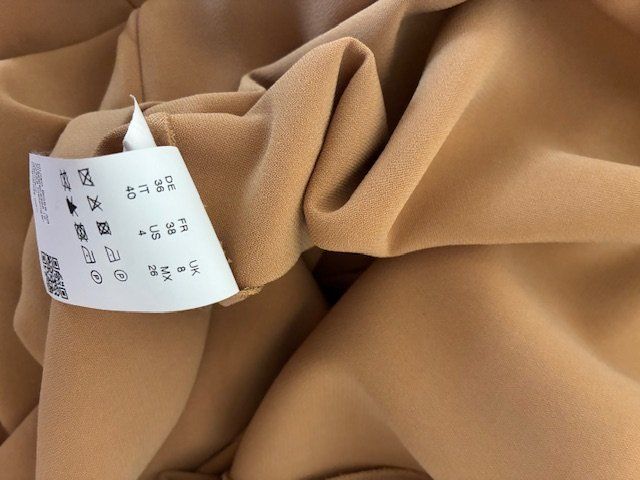 Hugo Boss Robes: Kleid von Boss – D'occasion à Zürich par lakili 3