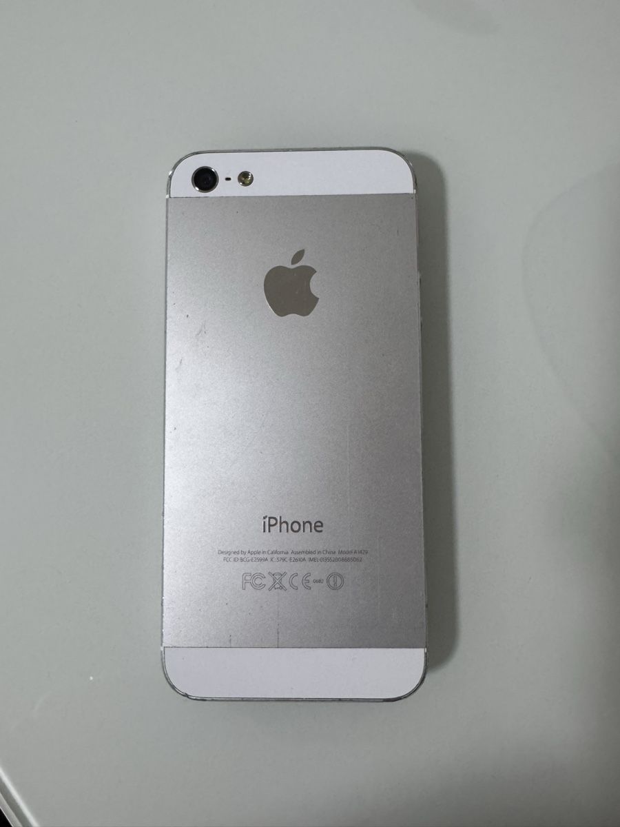 Apple Telefoni cellulari / Smartphones: iPhone 5S – Usato da Glattpark(Opfikon) venduto da laura_studer 2