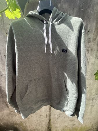 Billabong Pullover Hoodie neuwertig