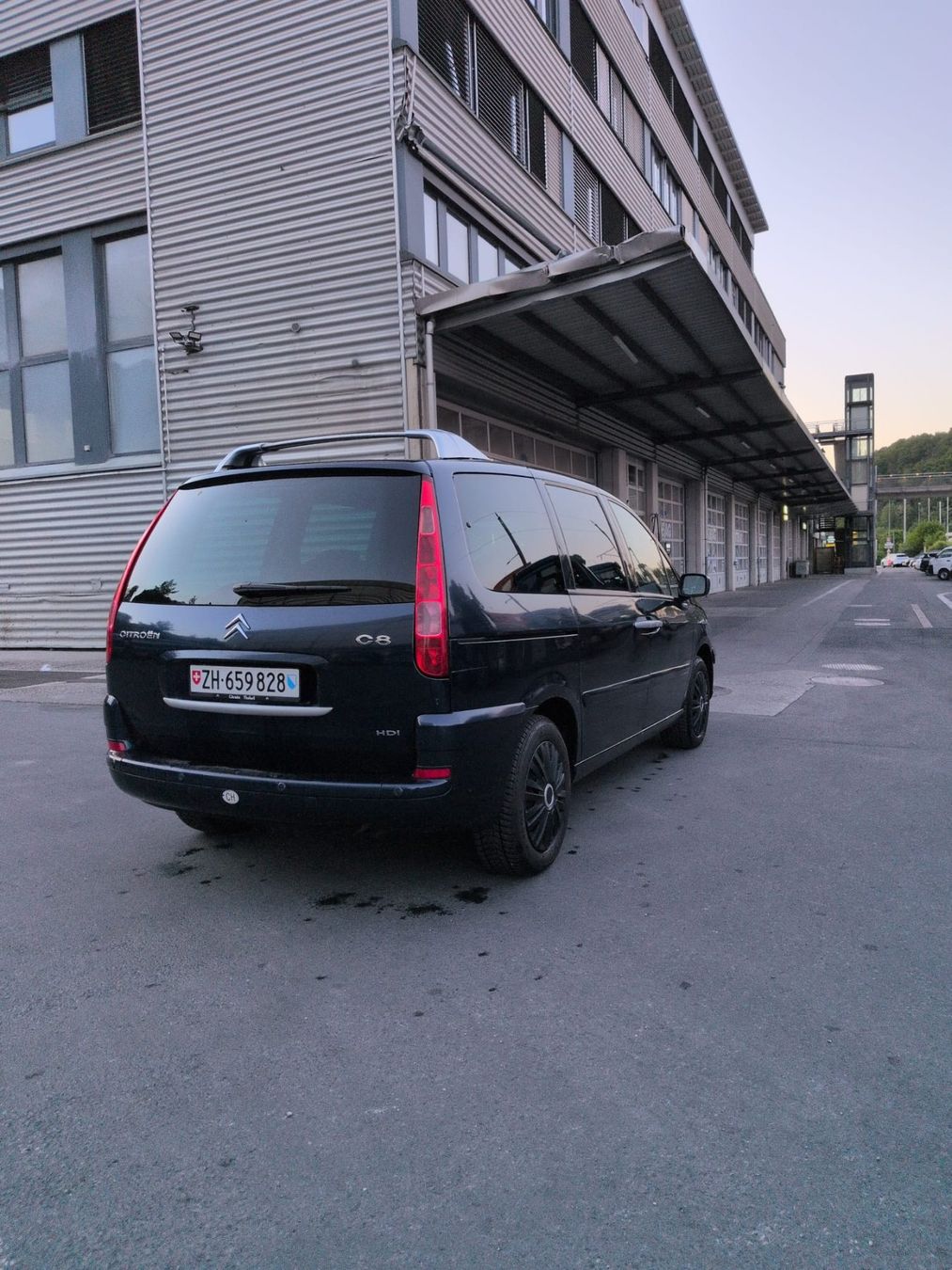 Citroën Automobili: Citroen C8 – Usato da Adliswil venduto da lul_5h6f 7