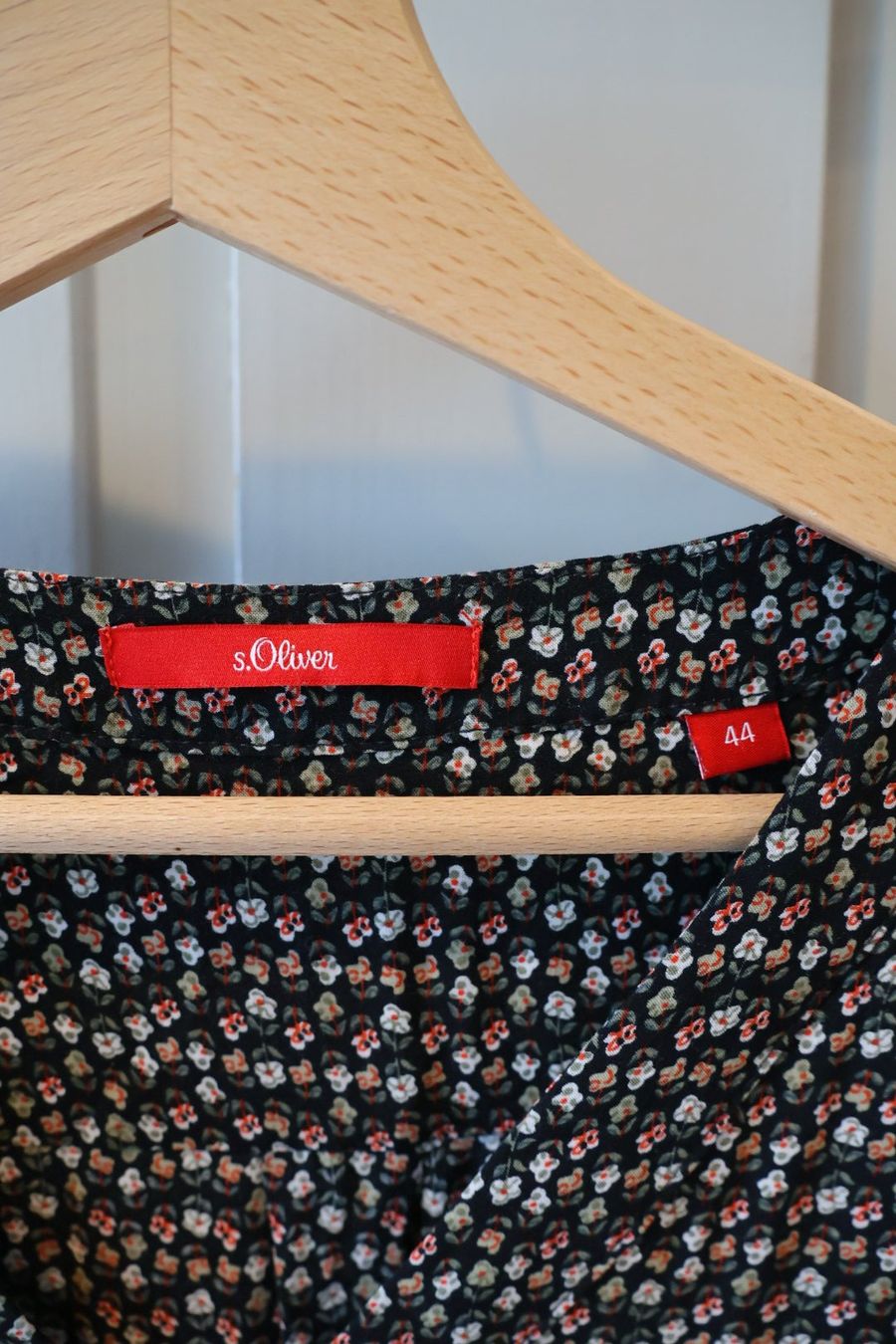 S.Oliver Camicette: s.Oliver Bluse mit Blumenmuster – Usato da Winterthur venduto da jul_v9wx 2