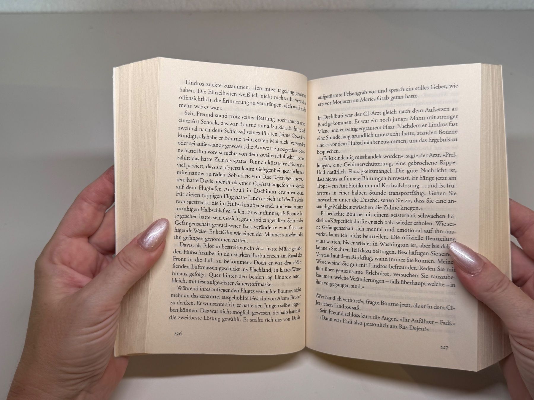 Bücher: ROMAN: Robert Ludlumm, Der Bourne Betrug – Gebraucht aus Grosswangen von Deutsche_Romane 4