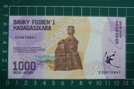 banknote madagaskar 1000 ariary 2017-2024
