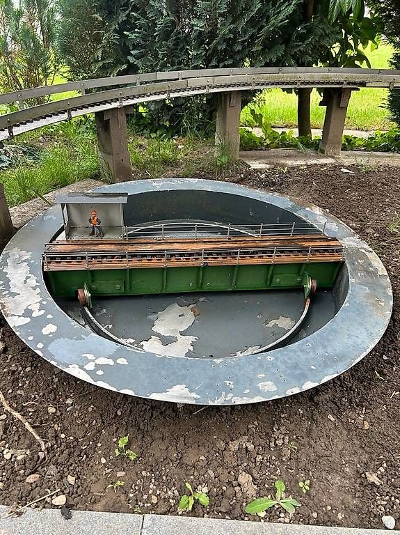 Modellini di ferrovie: Drehscheibe für Gartenbahn Spur I oder IIm.  – Usato da Mumpf venduto da lok01