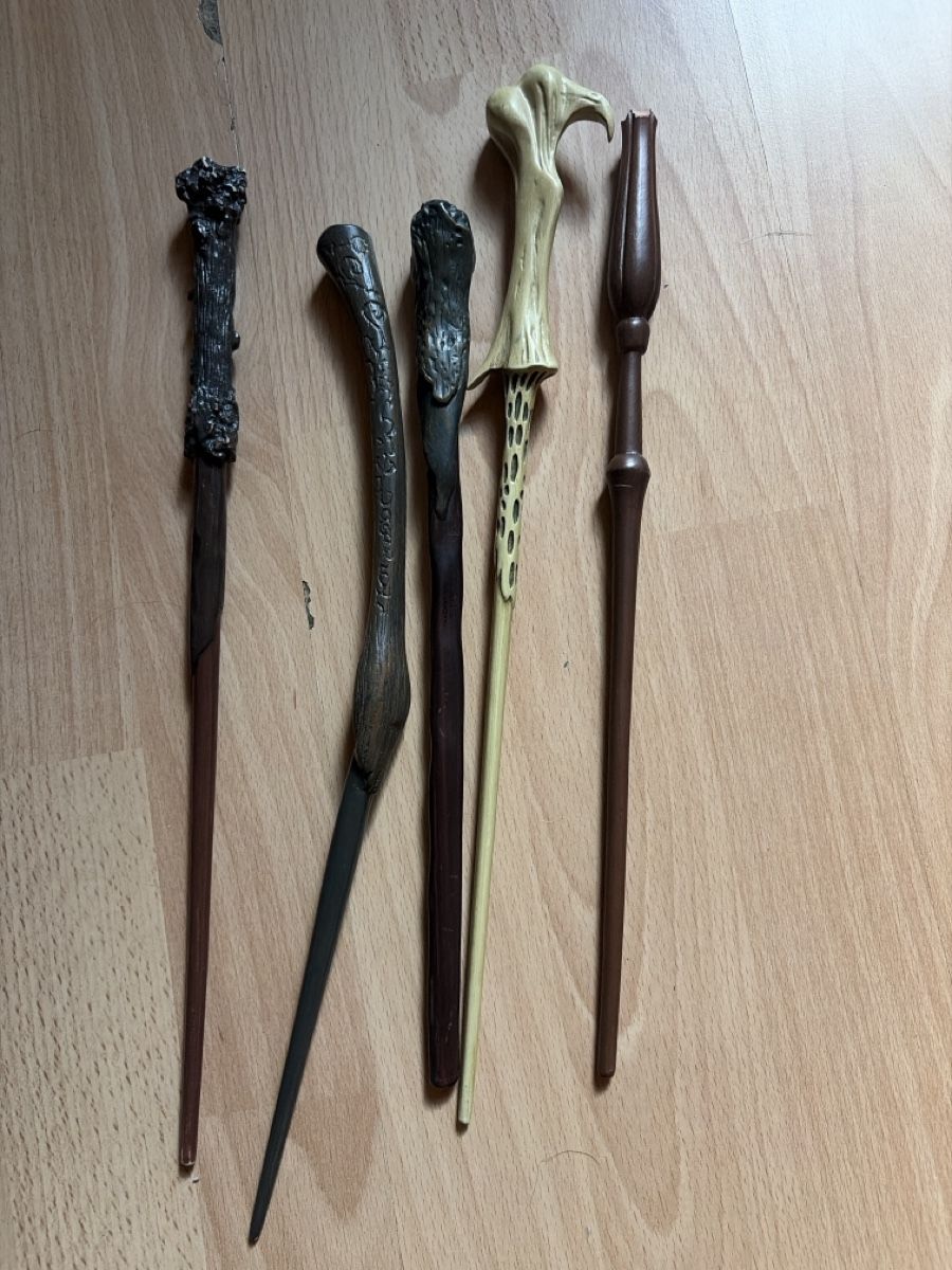 Jouets: Zauberstäbe aus Harry Potter – D'occasion à Bern par mil_25l6