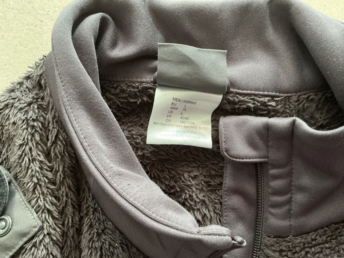 Jack Wolfskin Vestes: 2 Jacken von Jack Wolfskin – D'occasion à Derendingen par Ulrich1121 2