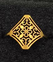 Edelstahlring 18K vergoldet, florales Design