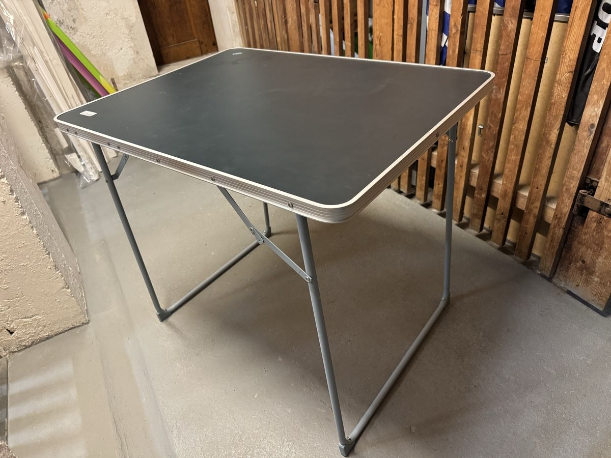 Tische: Tisch – Neu (gemäss Beschreibung) aus Zürich von sam_nw8r 1