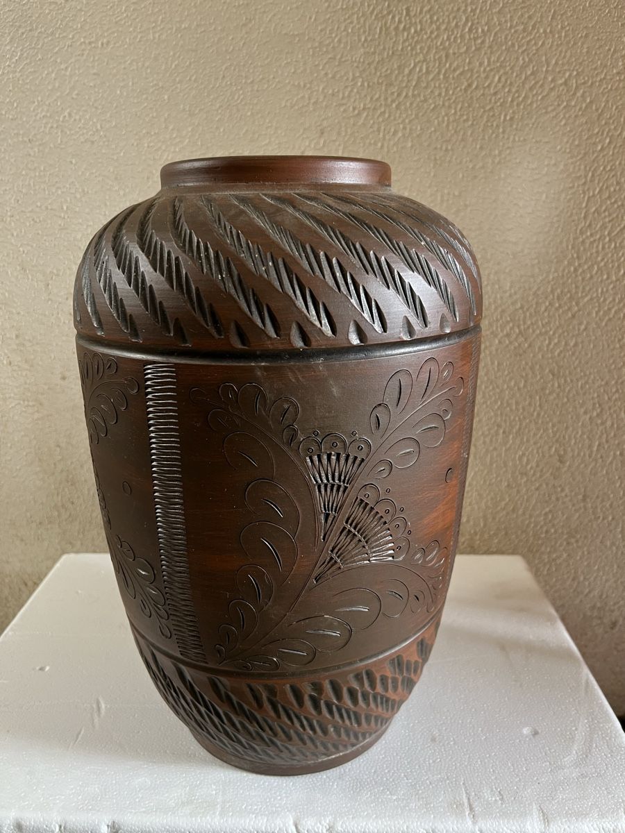 Vasi & Recipienti: Vase aus Ton "Handarbeit" – Nuovo (secondo la descrizione) da Spiegel b. Bern venduto da dijaro
