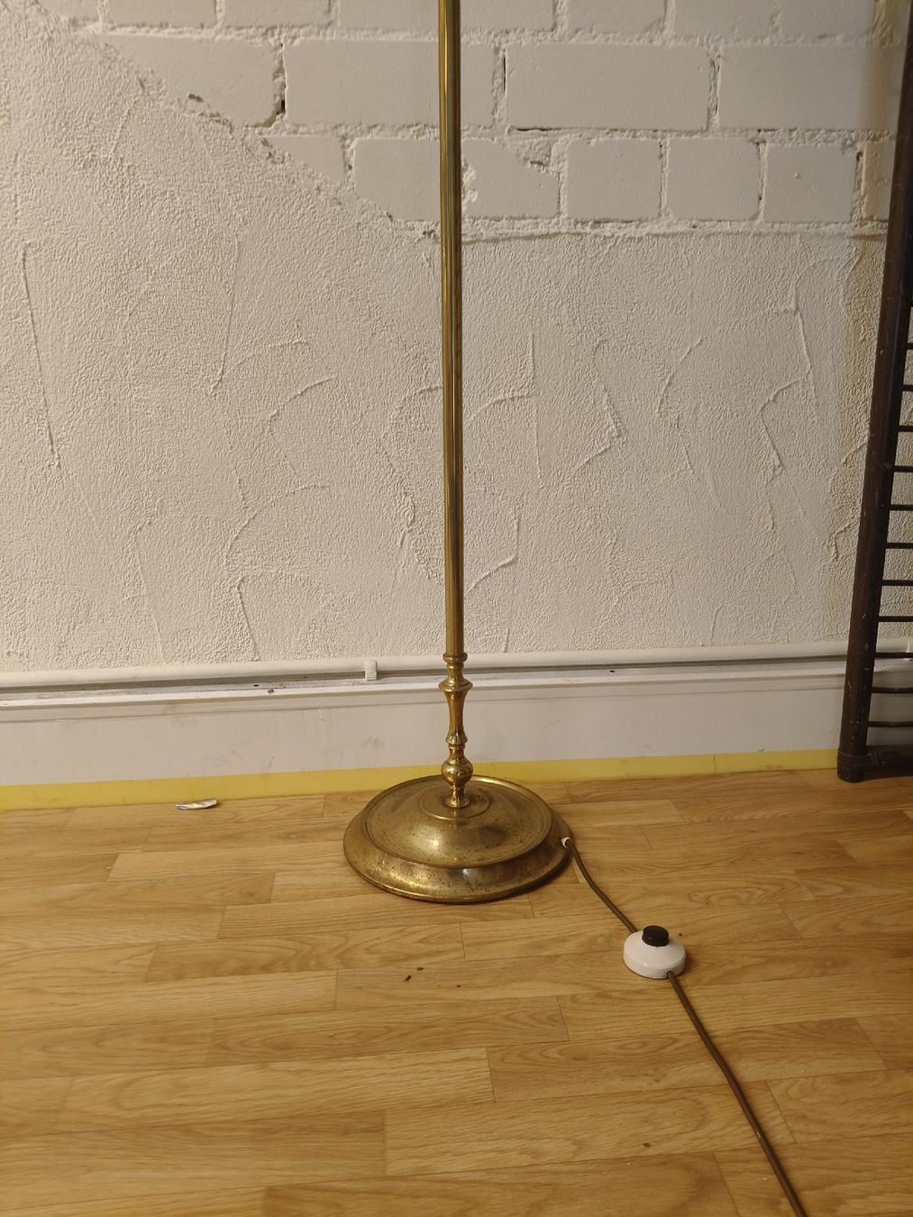 Lampade: Vintage Stehlampe mit Glaskugeln – Usato da Zwingen venduto da inf_2blh 5