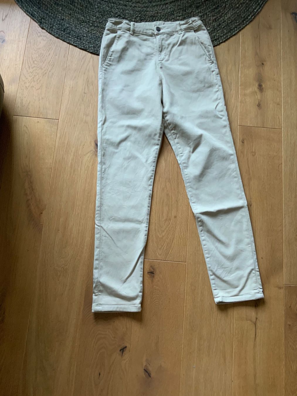 Pantaloni: Chino wie NEU! – Nuovo (secondo la descrizione) da Adelboden venduto da dbj 1