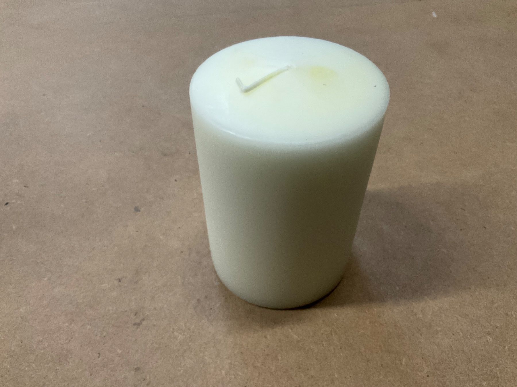 Candele: 828 Posten Kerzen Rohlinge aus Liquidation – Nuovo (secondo la descrizione) da Derendingen venduto da Meisterstuecke 1